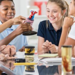 Kids-science-class Kids-science-class